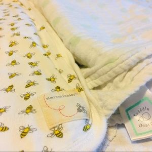 ☀️Baby Blanket Bundle Burt’s Bees☀️